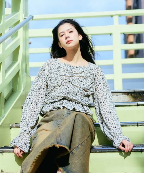 KBF / ケービーエフ シャツ・ブラウス | フラワープリントビスチェブラウス | 詳細2