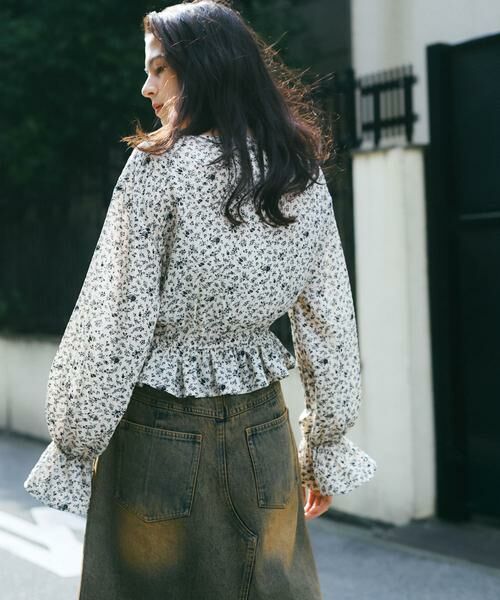 KBF / ケービーエフ シャツ・ブラウス | フラワープリントビスチェブラウス | 詳細9