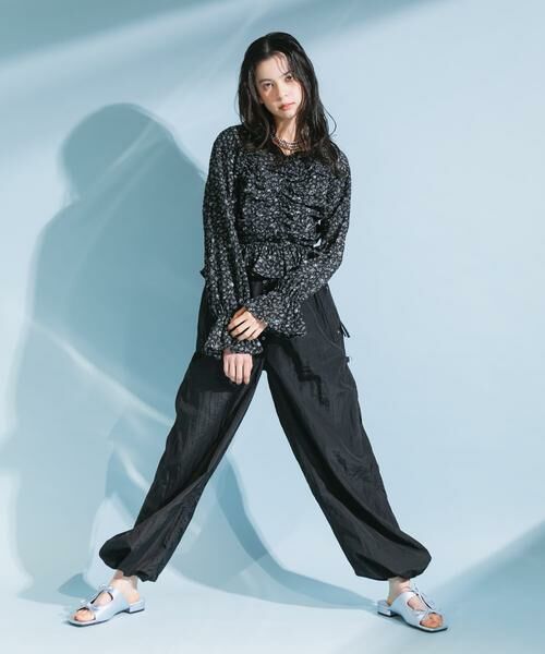 KBF / ケービーエフ シャツ・ブラウス | フラワープリントビスチェブラウス | 詳細22