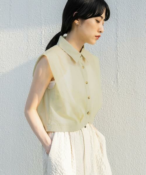 KBF / ケービーエフ シャツ・ブラウス | ショルダータックコンパクトシャツ | 詳細1