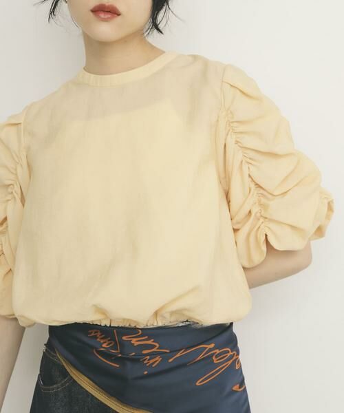 KBF / ケービーエフ シャツ・ブラウス | シャーリングスリーブブラウス | 詳細2