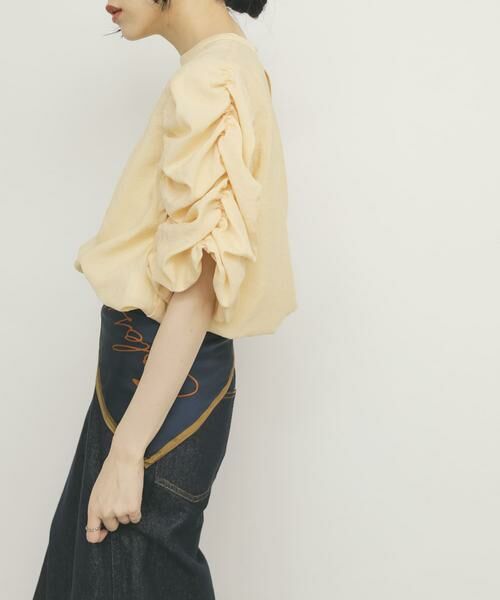 KBF / ケービーエフ シャツ・ブラウス | シャーリングスリーブブラウス | 詳細3