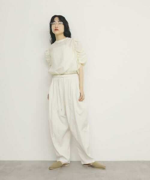 KBF / ケービーエフ シャツ・ブラウス | シャーリングスリーブブラウス | 詳細20