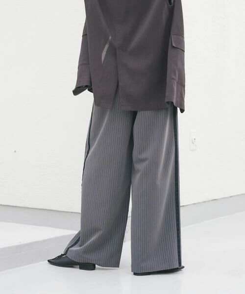 KBF / ケービーエフ その他パンツ | ストライプラインイージーパンツ | 詳細15