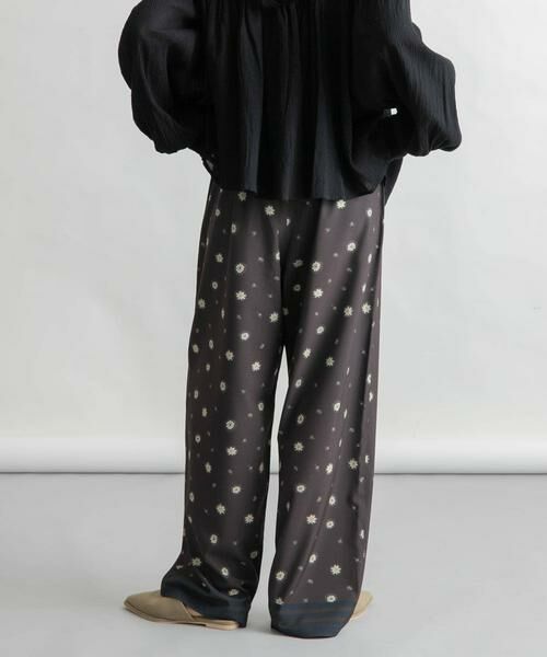 KBF / ケービーエフ その他パンツ | アソートプリントパンツ | 詳細3