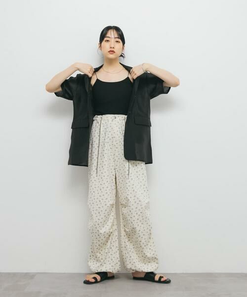 KBF / ケービーエフ その他パンツ | フラワープリントドロストパンツ | 詳細9