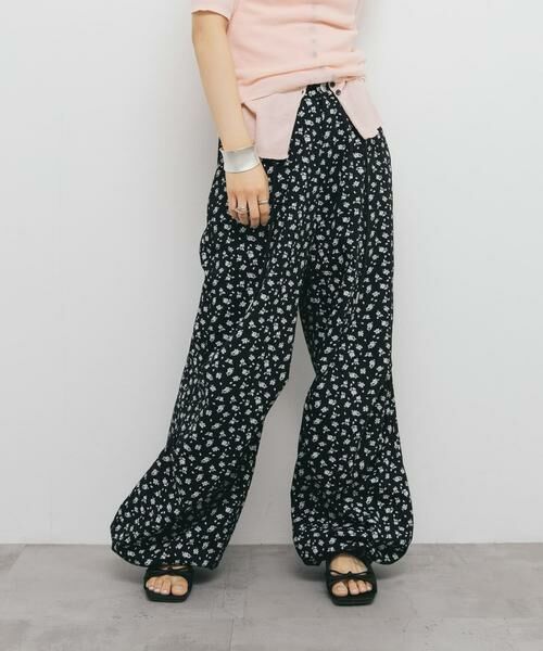 KBF / ケービーエフ その他パンツ | フラワープリントドロストパンツ | 詳細24
