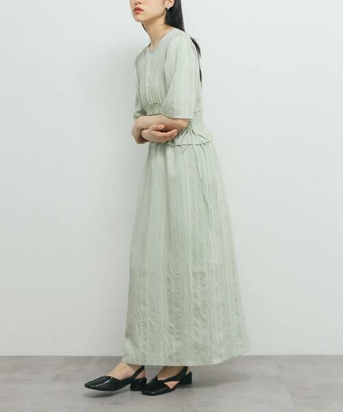 KBF / ケービーエフ ワンピース | フリルシャーリングドッキングワンピース | 詳細3