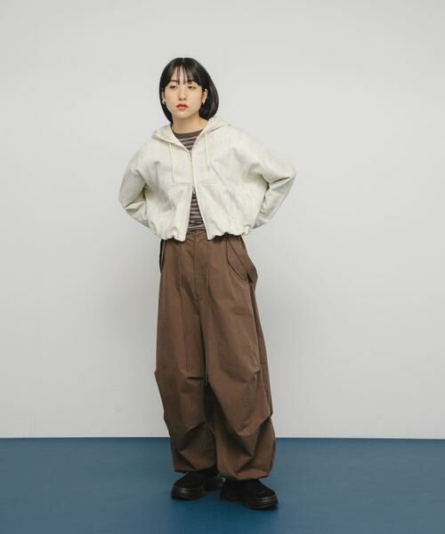 KBF / ケービーエフ パーカー | フロントZIPショートフーディー | 詳細3