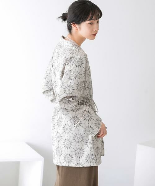 KBF / ケービーエフ その他アウター | ドロストプリントガウン | 詳細27