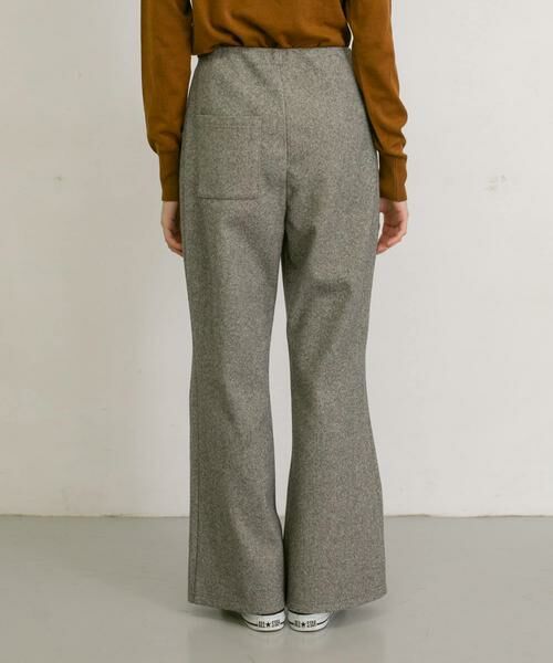 KBF / ケービーエフ その他パンツ | ストレッチヘリンボンフレアーパンツ | 詳細17