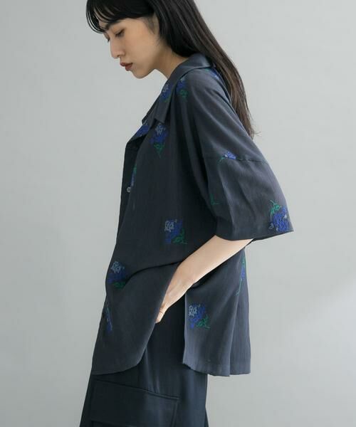 KBF / ケービーエフ シャツ・ブラウス | 『WEB限定』エンブロイダリーワイドシャツ | 詳細7