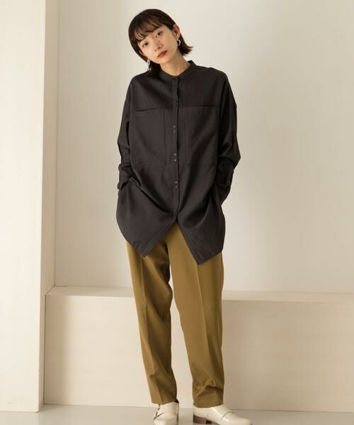 KBF / ケービーエフ その他パンツ | illi　ワンタックスリムテーパードパンツ | 詳細1