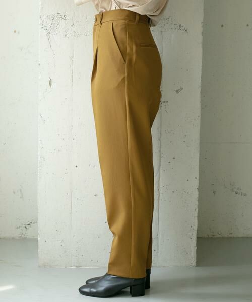 KBF / ケービーエフ その他パンツ | illi　ワンタックスリムテーパードパンツ | 詳細6