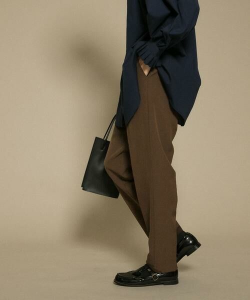KBF / ケービーエフ その他パンツ | illi ワンタックスリムテーパードパンツ | 詳細2