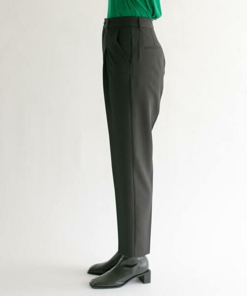 KBF / ケービーエフ その他パンツ | illi ワンタックスリムテーパードパンツ | 詳細21