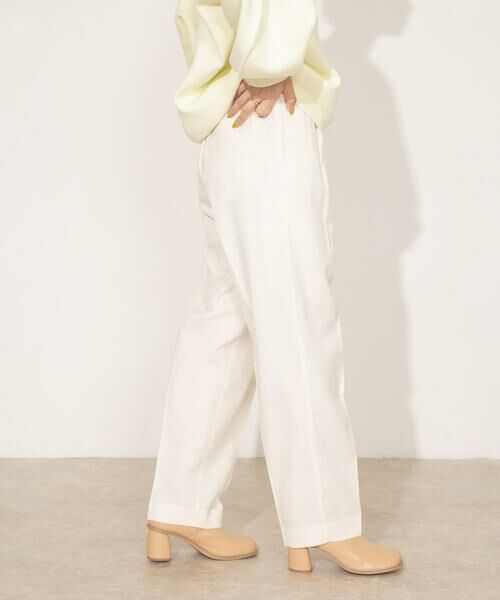 KBF / ケービーエフ その他パンツ | illi　ワンタックセンタープレスパンツ | 詳細12
