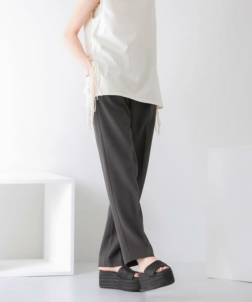 KBF / ケービーエフ その他パンツ | illi　ワンタックセンタープレスパンツ | 詳細26