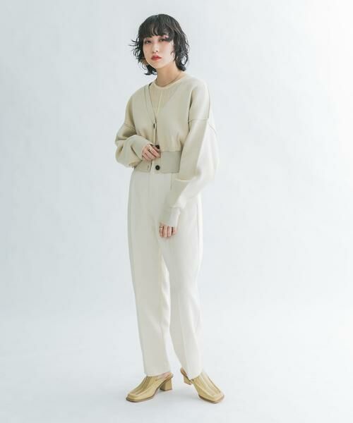 KBF / ケービーエフ その他パンツ | illi ワンタックセンタープレスパンツ | 詳細24