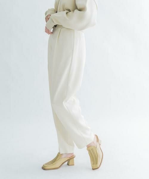 KBF / ケービーエフ その他パンツ | illi ワンタックセンタープレスパンツ | 詳細22