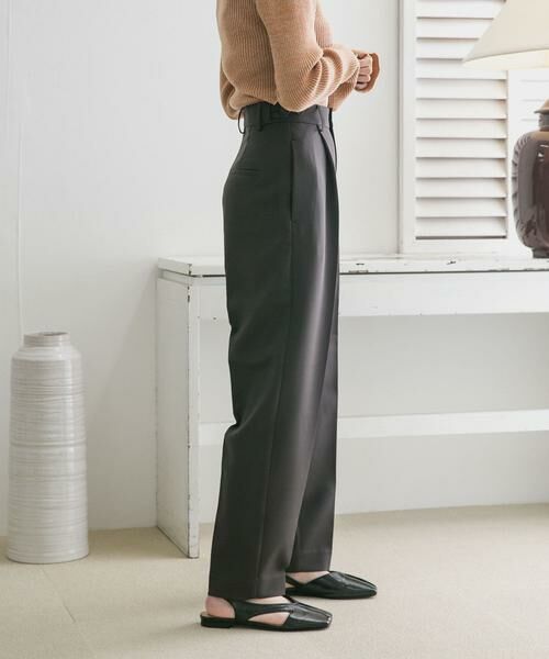 KBF / ケービーエフ その他パンツ | illi ワンタックセンタープレスパンツ | 詳細30