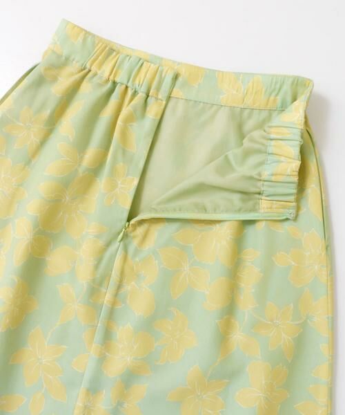 KBF / ケービーエフ スカート | KBF+　フラワープリントセミフレアスカート∴ | 詳細9