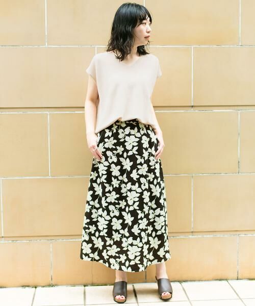 KBF / ケービーエフ スカート | KBF+　フラワープリントセミフレアスカート∴ | 詳細12