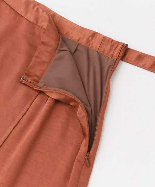 KBF / ケービーエフ スカート | KBF+　ラップサテンスカート | 詳細3