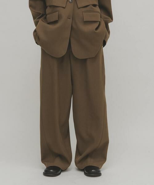 KBF / ケービーエフ その他パンツ | バレルレッグタックスラックス | 詳細1