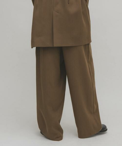 KBF / ケービーエフ その他パンツ | バレルレッグタックスラックス | 詳細4