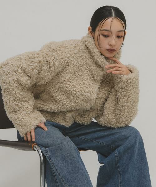 KBF/ケービーエフ フォルムボアジャケット アイボリー one KBF/ケービーエフ フォルムボアジャケット アイボリー one