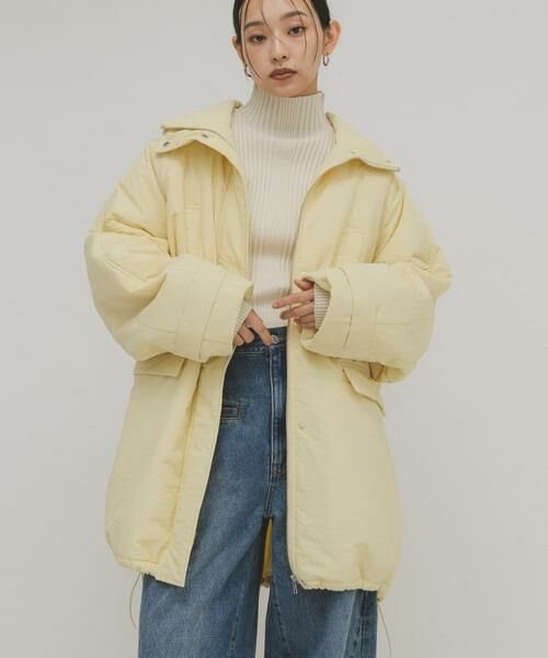 KBF/ケービーエフ モンスターパテッドミドルコート イエロー系その他 one KBF/ケービーエフ モンスターパテッドミドルコート イエロー系その他 one