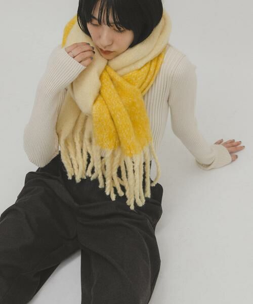 KBF / ケービーエフ マフラー・ショール・スヌード・ストール | ビッグフリンジバイカラーストール | 詳細6