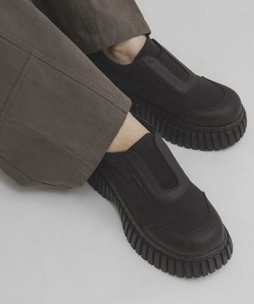 KBF / ケービーエフ スニーカー | チャンキーソールパファースリッポン | 詳細9