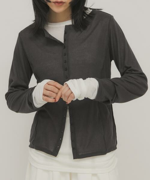 KBF / ケービーエフ Tシャツ | バイカラーレイヤードカットソー（チャコールグレー）