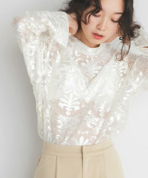 KBF / ケービーエフ シャツ・ブラウス | チュールジャガードブラウス | 詳細1