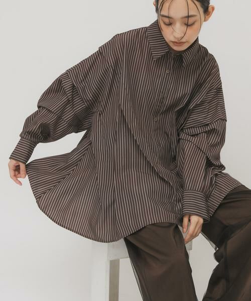 KBF / ケービーエフ シャツ・ブラウス | ランダムタックデザインストライプシャツ | 詳細1