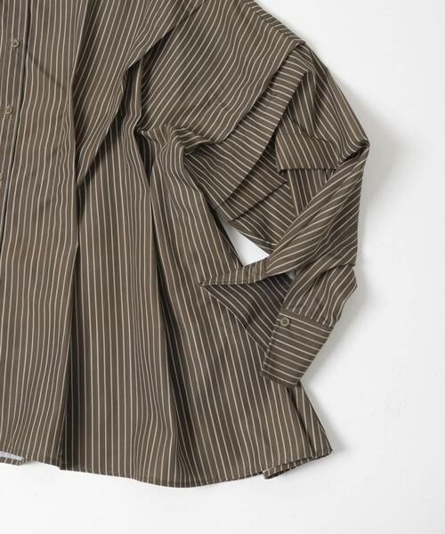 KBF / ケービーエフ シャツ・ブラウス | ランダムタックデザインストライプシャツ | 詳細10