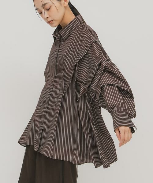 KBF / ケービーエフ シャツ・ブラウス | ランダムタックデザインストライプシャツ | 詳細3