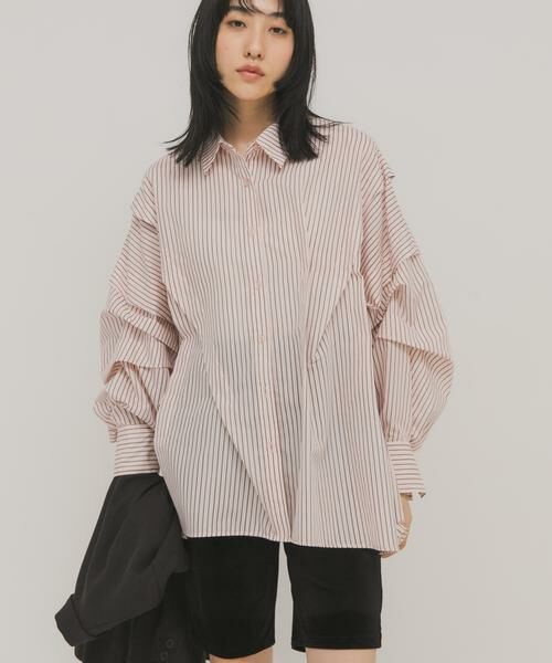 KBF / ケービーエフ シャツ・ブラウス | ランダムタックデザインストライプシャツ | 詳細18