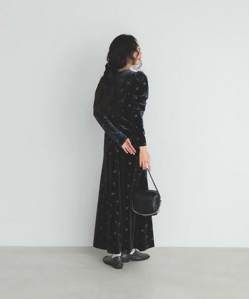 KBF / ケービーエフ ワンピース | ベロアシャーリングドレス | 詳細27