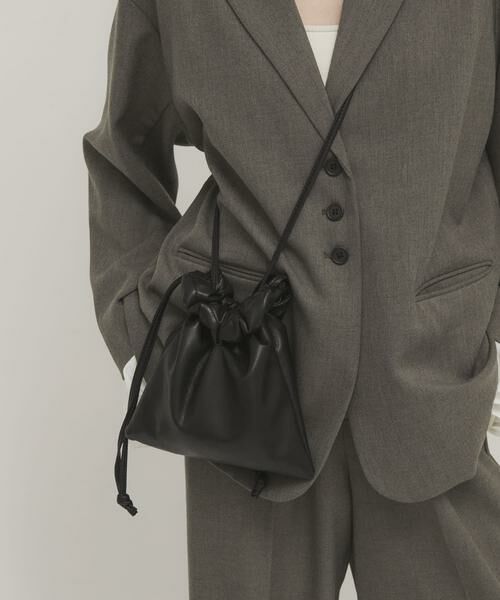 KBF / ケービーエフ ショルダーバッグ | ギャザーデザインミニBAG（ブラック）