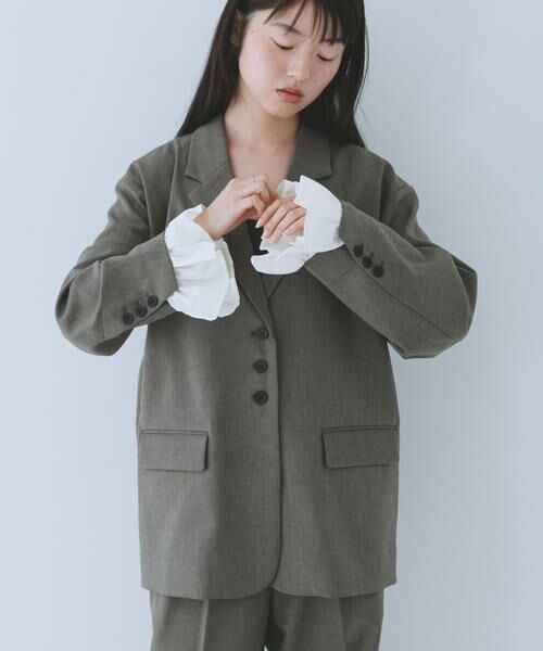 KBF / ケービーエフ その他アウター | フリルスリーブテーラードジャケット（グレー系その他）