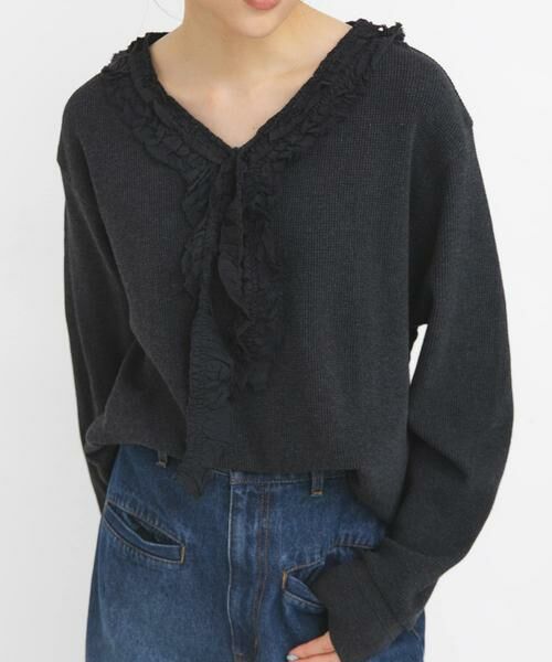 KBF / ケービーエフ Tシャツ | レースフリルワッフルプルオーバー（チャコールグレー）