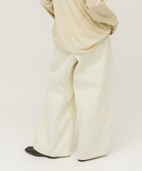 KBF / ケービーエフ その他パンツ | タックデザインツイルパンツ | 詳細17