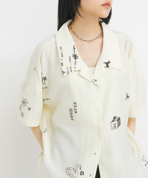 KBF / ケービーエフ シャツ・ブラウス | TATTOOオーバーシャツ（アイボリー）