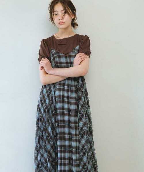 KBF / ケービーエフ ワンピース | チェックプリーツキャミワンピース（ブラウン系その他）