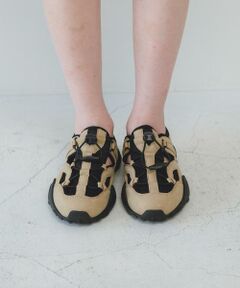 KBF / ケービーエフ スニーカー | カットデザインメッシュスニーカー