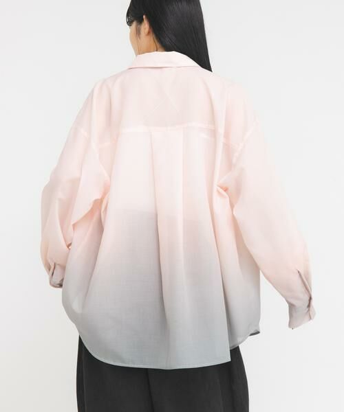 KBF / ケービーエフ シャツ・ブラウス | グラデーションシャツ（ピンク系その他）