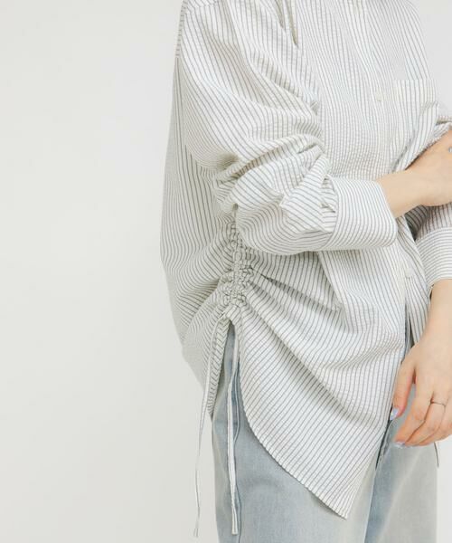 KBF / ケービーエフ シャツ・ブラウス | サイドドロストサッカーシャツ（ホワイト系その他）